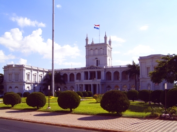 This photo of Palacio Lopez, the seat of Paraguay's President since 1894 was taken by Jan Pesula and is used courtesy of the Creative Commons Attribution ShareAlike 2.5 License.(http://commons.wikimedia.org/wiki/File:Asuncion_Palacio_Lopez.JPG)